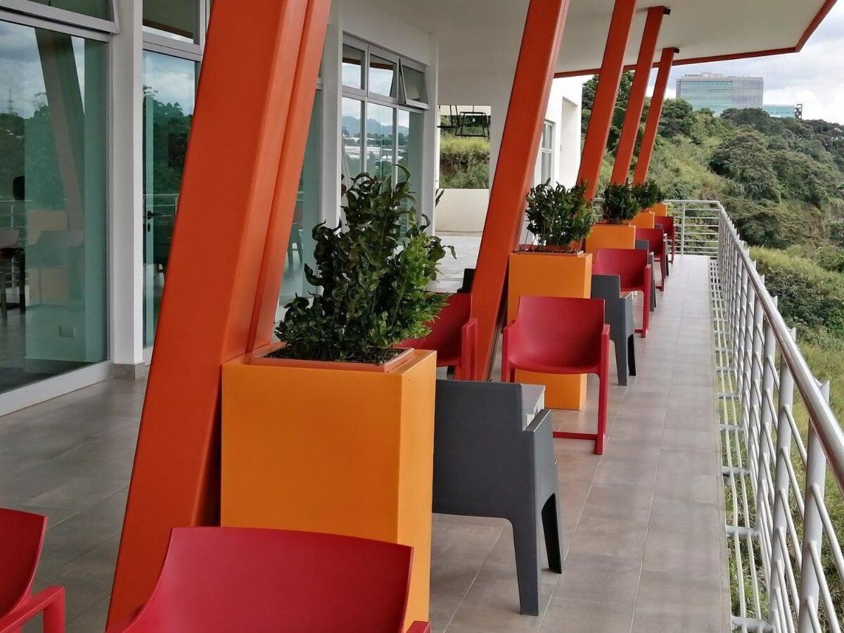 Boho Chic, Apart- Condo Cerca De Sjo Intl Airport Ередія Екстер'єр фото
