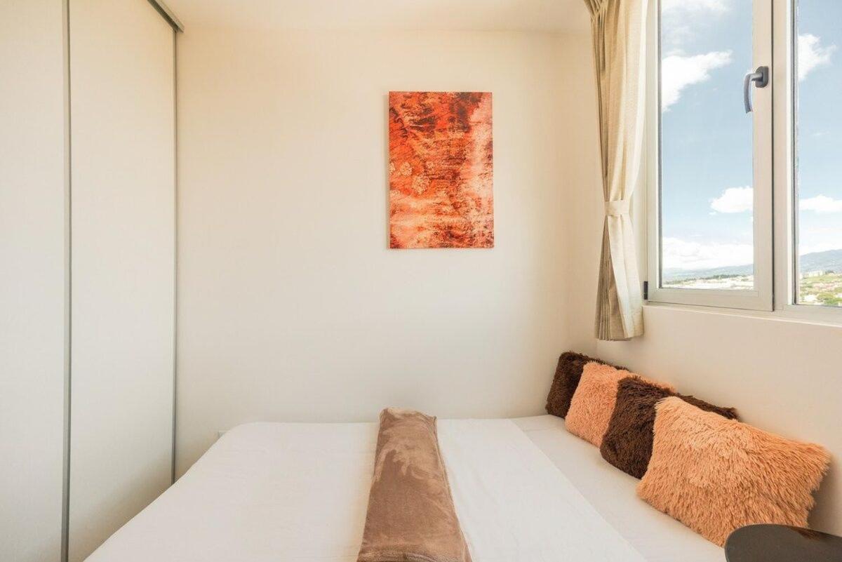 Boho Chic, Apart- Condo Cerca De Sjo Intl Airport Ередія Екстер'єр фото